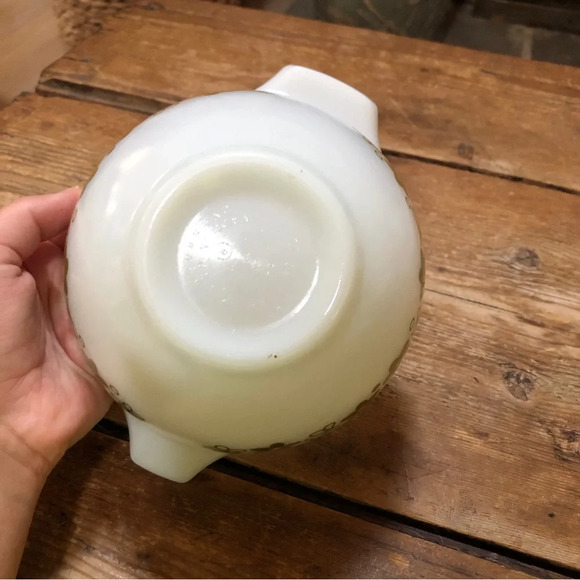 Vintage Pyrex Mixing Bowls - Spring Blossom - Picture 12 of 12